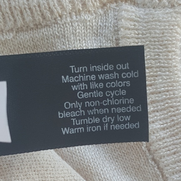 Cardigans - Picture 4 of 4